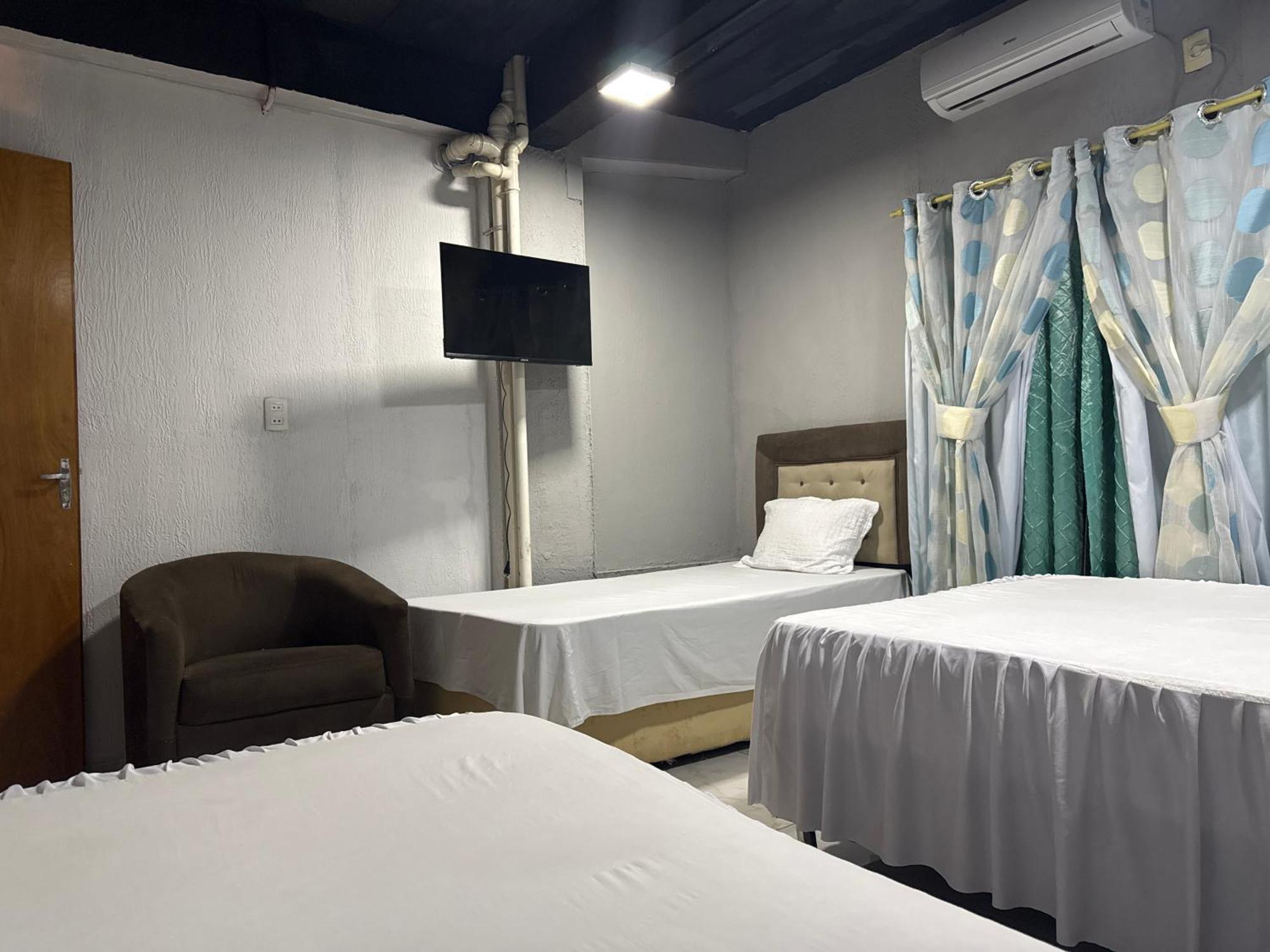 Los Monges Aparthotel 시우다드델에스테 외부 사진